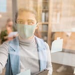 mascara empleados en la nueva normalidad